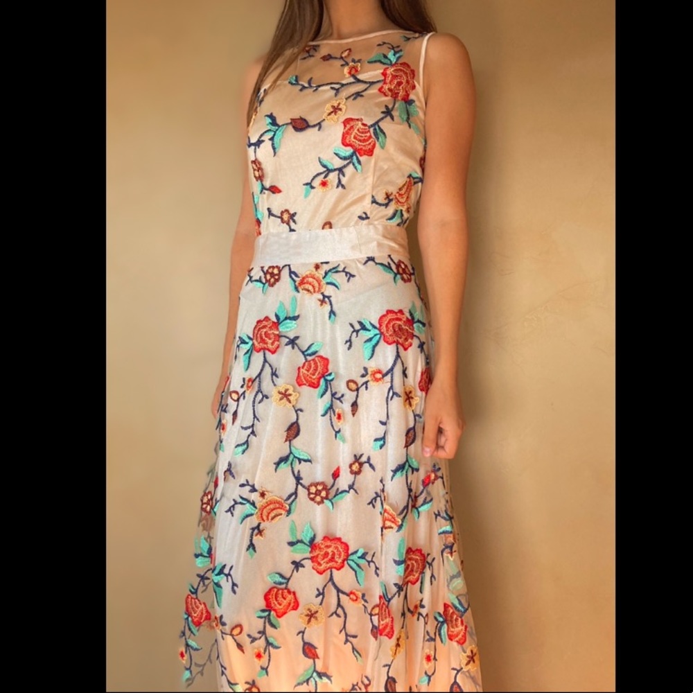 Floor length flowery dress